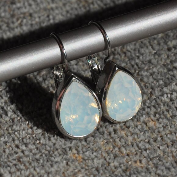 Myka Nina Teardrop White Opal Swarovski Crystal Bright Rhodium Earring - Picture 2 of 4